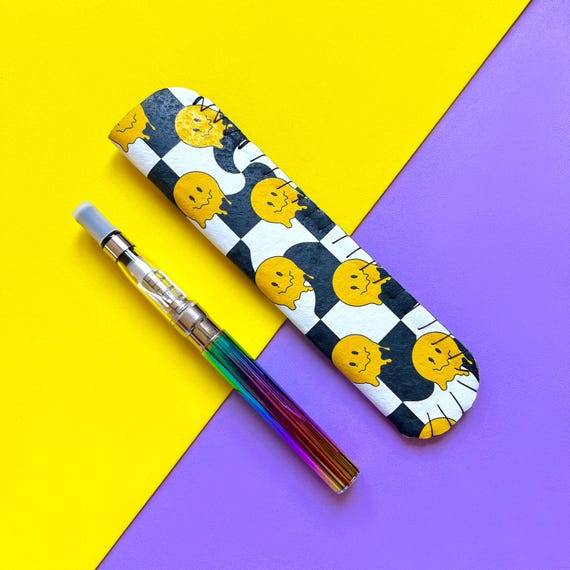 Gen Z VAPE CASE Y2K Ecig Pouch Lanyard,dripping Smiley Vape Case, Emo Vape  Pen Case, 90's Swirl Vape Pen Holder, Vape Pouch, Vape Sleeve