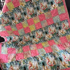 Edredón de sirena: Fantasía bajo el mar, manta de algodón rosa y lima