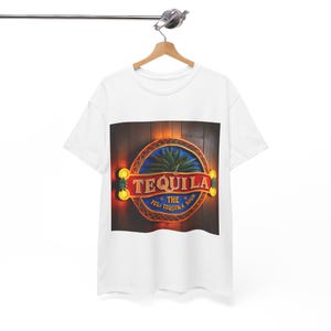 Tequila and Sunshine T-Shirt, Tequila Gift T-Shirt, Funny Summer Alcohol T-Shirt, Humorous , Funny Summer T-Shirt, Drinking Gift alcol retrò