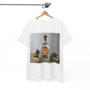 Tequila and Sunshine T-Shirt, Tequila Gift T-Shirt, Funny Summer Alcohol T-Shirt, Humorous , Funny Summer T-Shirt, Drinking Gift alcol retrò