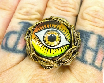 Third Eye Ring // Vintage Glass Metallic Eye Cameo Ring in an Adjustable Gold Plated Leaf Setting Psychedelic Retro Mod Goth Witchy Boheme