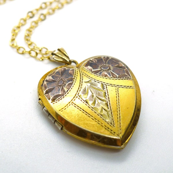 Forget me Not Locket // Tri Color Gold Vintage 1940s Heart Locket for Photos Memento Mori Keepsake Yellow Rose & Green Gold Mothers Day Gift