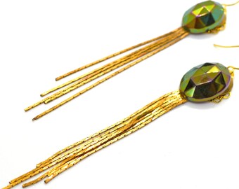 Disco dangles // Vintage Shoulder Duster Drop Earrings w/ 1970s Gold Snake Chain 1940s carnival Jet Glass Gems Festival Bohemian Sexy Retro