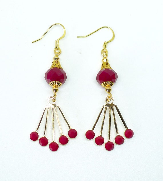 Filigree Art Deco Midcl Geometric Contemporary Boheme Maximalist Red Deco Vintage 1950s Opaque Red Crystal Earrings wGold /& Czech Glass