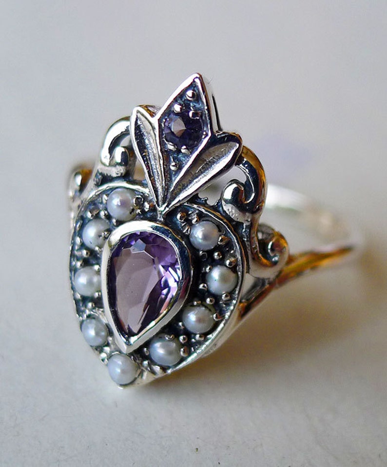 Amazing 7 carat Amethyst /& Sterling Silver Antique Style Ring Victorian Edwardian Art Nouveau Art Deco February Birthstone Boheme Vintage