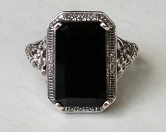 Stunning 9 ct Onyx Gemstone and Sterling Silver Antique Style Ring Victorian Art Nouveau Art Deco Bohemian Boho Mourning Goth Memento Mori