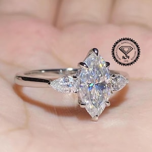 2CT Marquise Lab Grown Diamond Three Stone Ring Marquise Cut CVD Diamond Engagement Ring Side Pear Cut Diamond Anniversary Gift Ring For Her