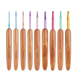 Crochet Hook Set Includes 9 Sizes Bamboo Colorful Crochet Hooks