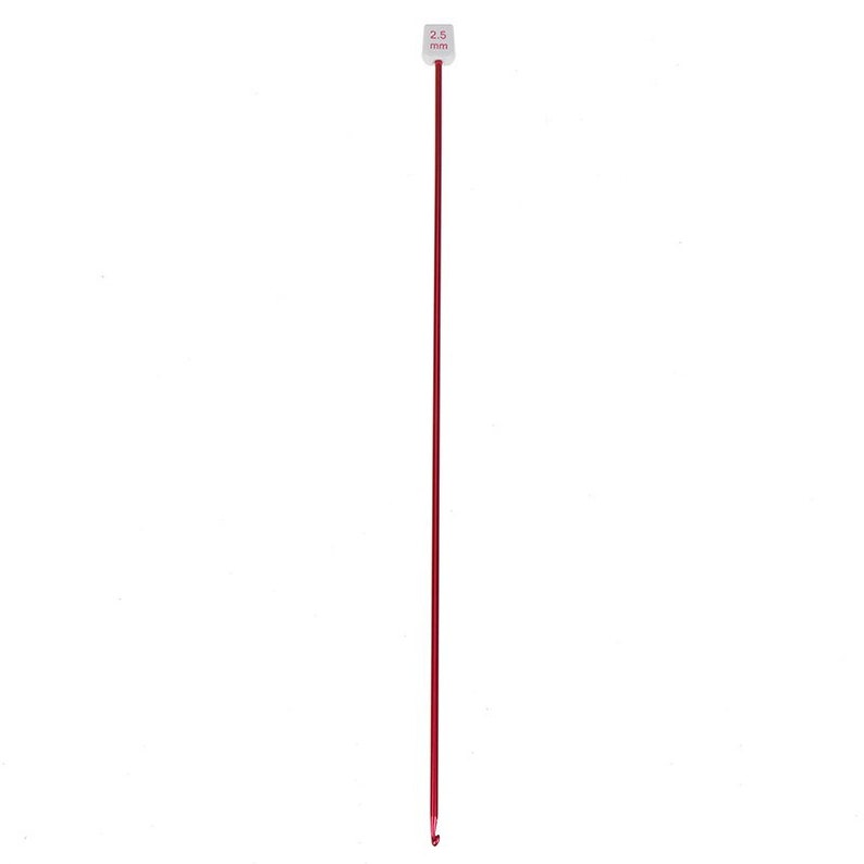 Peut inclure: Un crochet rouge de 2,5 mm.