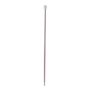 Peut inclure: Une aiguille &agrave; tricoter de 3,0 mm avec un manche en m&eacute;tal brun et une pointe en plastique blanc.