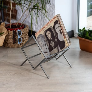Record Holder Metal Vinyl Rack Minimalist Record Storage Unique Vinyl Rack Modern Design Gift for Home Metal Rack Storage Modern Home Decor