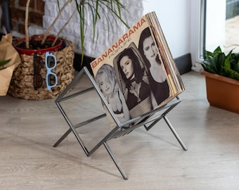 Minimalist Metal Vinyl Record Holder: Modern LP Storage Rack