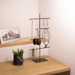 Minimalist Jewelry Organizer – Metal Stand for Necklaces, Earrings, Bracelets, Watches Storage