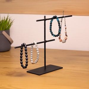 Organizzatore di gioielli minimalista - Supporto in metallo per braccialetti e piccole collane