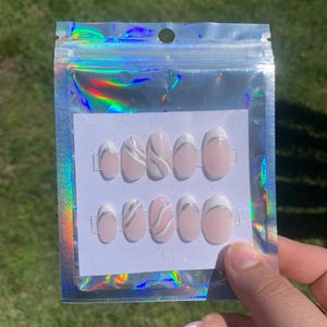 White French Tip Press on Nails