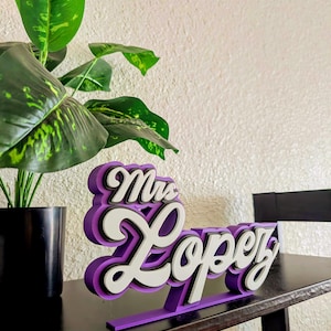 Cute Personalized/Custom Nameplate for desk, bookshelf, classroom