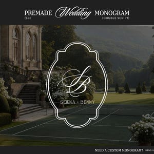 Könnte beinhalten: Ein vorgefertigtes Hochzeitsmonogramm-Design mit dem Text "PREMADE Wedding MONOGRAM (DOUBLE SCRIPT)". Das Monogramm zeigt die Buchstaben "S" und "B" in einem eleganten Schriftstil, eingerahmt in einem weißen dekorativen Rahmen. Die Namen "SELENA + BENNY" stehen darunter.