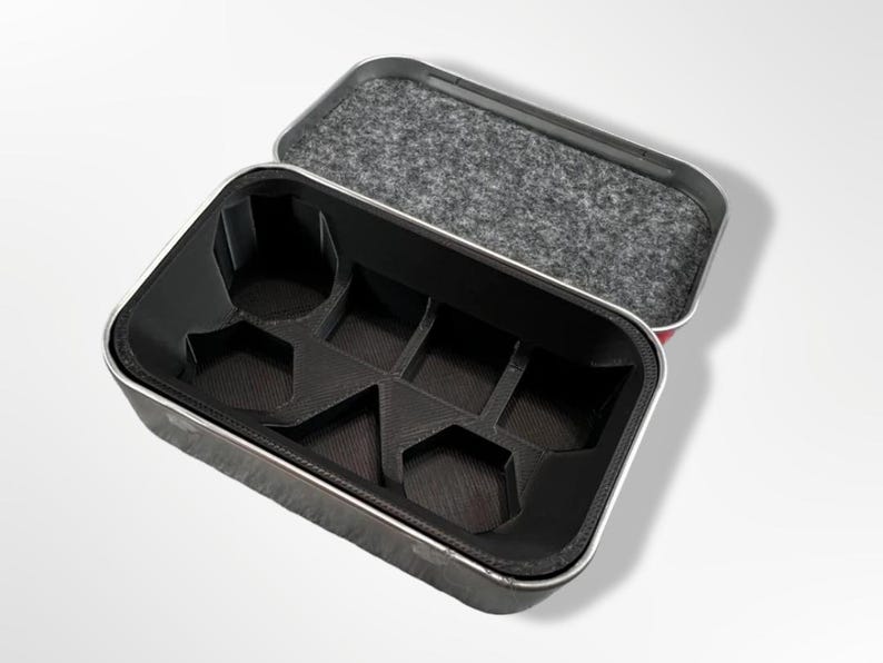 Altoid Tin Dice Insert | Divider Organizer for DnD & Pathfinder | Mini Dice Tray Holds 7 Dice | Black White Blue | Tin Not Included