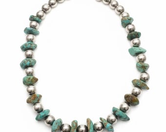 Collar llamativo vintage Navajo de turquesa y plata esterlina de 16 pulgadas.