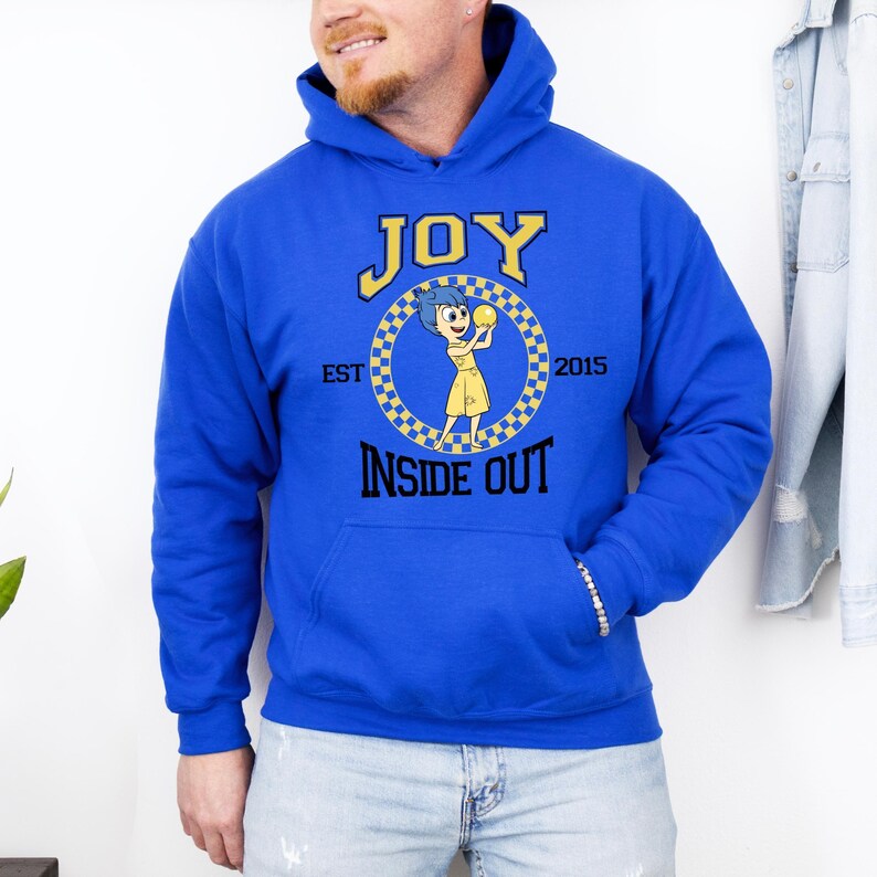 Sudadera con capucha de Joy de Inside Out, personaje de Joy de Disney, sudadera para viaje a Disneyland, sudadera con capucha de Joy, sudadera con capucha de Disneyland, regalo de cumpleaños de Disney, Inside Out imagen 6