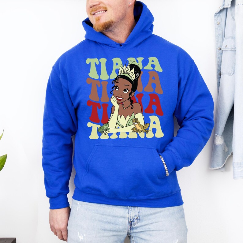 Princesses Tiana Hoodie, Disney Tiana Character, Disneyland Trip Sweatshirt, Tiana Hoodie, Disneyland Hoodie, Disney Birthday Gift, Princess Bild 6