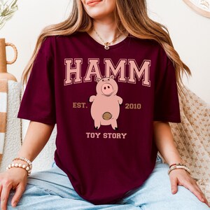 Camiseta de Hamm de Toy Story, personaje de Disney Hamm, camiseta para viaje a Disneyland, camiseta de Hamm, camiseta de Disneyland, regalo de cumpleaños de Disney, Toy Story Hamm imagen 2