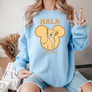 Lion King Nala Hoodie, Disney Nala Character, Disneyland Trip Sweatshirt, Nala Hoodie, Disneyland Hoodie, Disney Birthday Gift, Lion King Bild 5