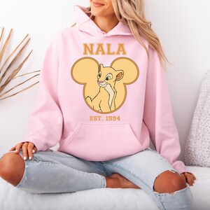 Lion King Nala Hoodie, Disney Nala Character, Disneyland Trip Sweatshirt, Nala Hoodie, Disneyland Hoodie, Disney Birthday Gift, Lion King Bild 2