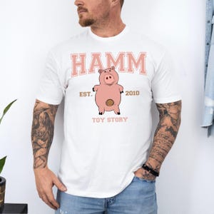 Camiseta de Hamm de Toy Story, personaje de Disney Hamm, camiseta para viaje a Disneyland, camiseta de Hamm, camiseta de Disneyland, regalo de cumpleaños de Disney, Toy Story Hamm imagen 4
