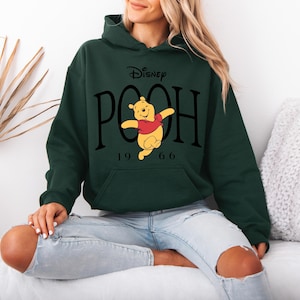 Winnie the Pooh Hoodie, Disney Winnie Character, Disneyland Trip Sweatshirt, Pooh Hoodie, Disneyland Hoodie, Disney Birthday Gift, Winnie immagine 3