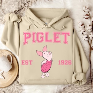 Sudadera con capucha de Piglet de Winnie the Pooh, personaje de Piglet de Disney, sudadera para viaje a Disneyland, sudadera con capucha de Piglet, sudadera con capucha de Disneyland, regalo de cumpleaños de Disney imagen 1