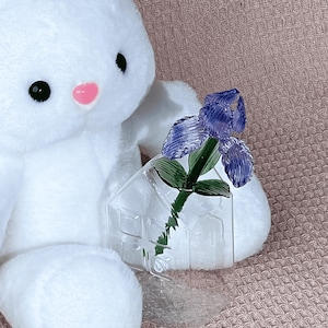 Lila Iris Glas Rosenstrauß, handgefertigtes Blumengeschenk für sie, Sommerjubiläums-Andenken, umweltfreundliches Wohndekor, einzigartiges Brautjungferngeschenk