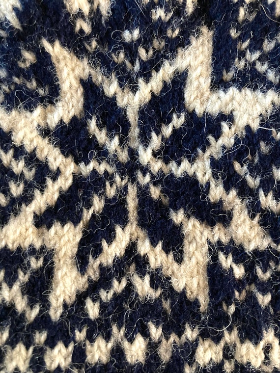 Vintage 80’s Handmade Norwegian Wool Selbu Knit G… - image 2