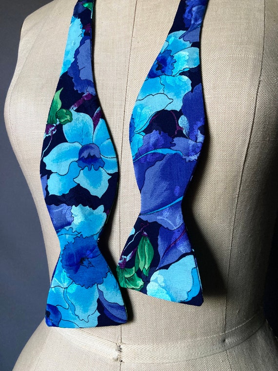 Vintage 80’s Floral All Silk Self Tie Bow Tie by … - image 1