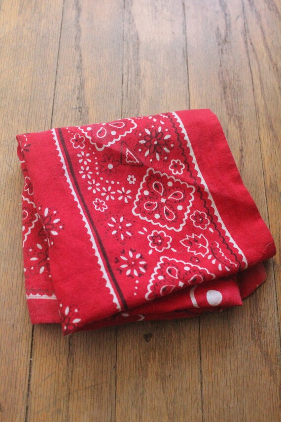 Vintage 50's/60's Red Bandana 100 Percent Cotton b