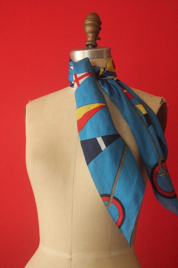 Vintage 80's Blue, Red and Yellow Nautical Anchor… - image 4