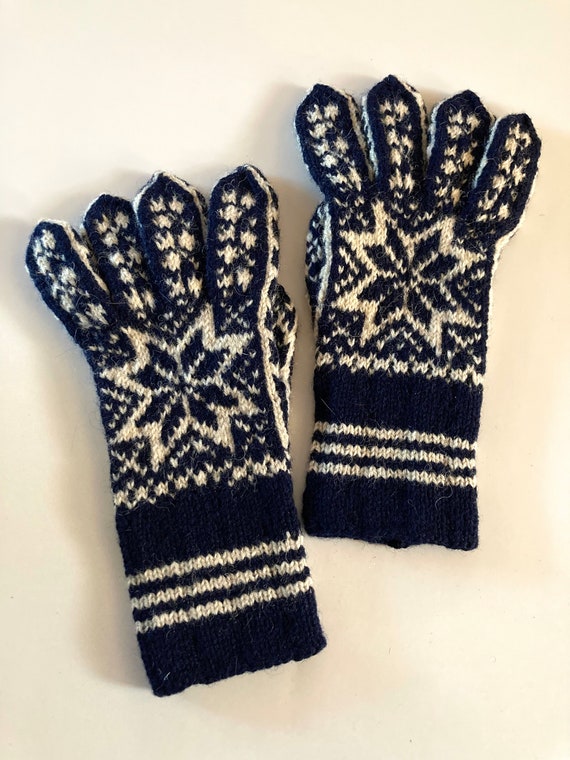 Vintage 80’s Handmade Norwegian Wool Selbu Knit G… - image 10