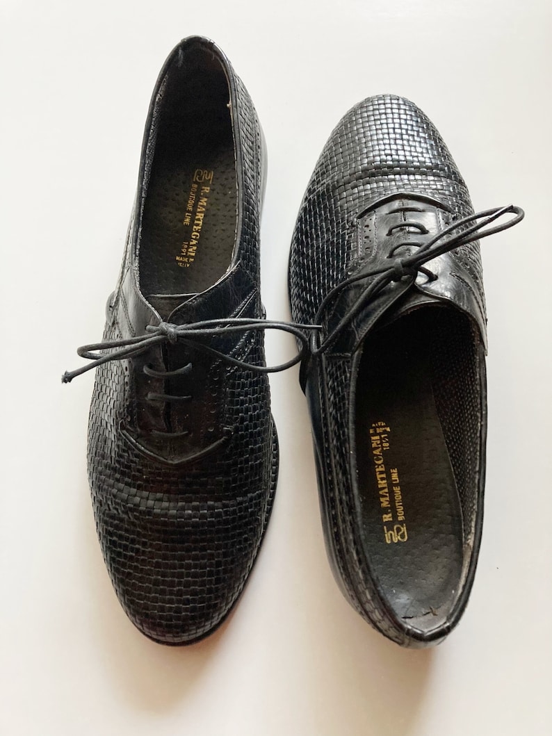 Vintage 70-/80-tals R Martegani Boutique Line svarta vävda läder Oxfords med snörning, loafers storlek 10, tillverkade i Italien bild 5