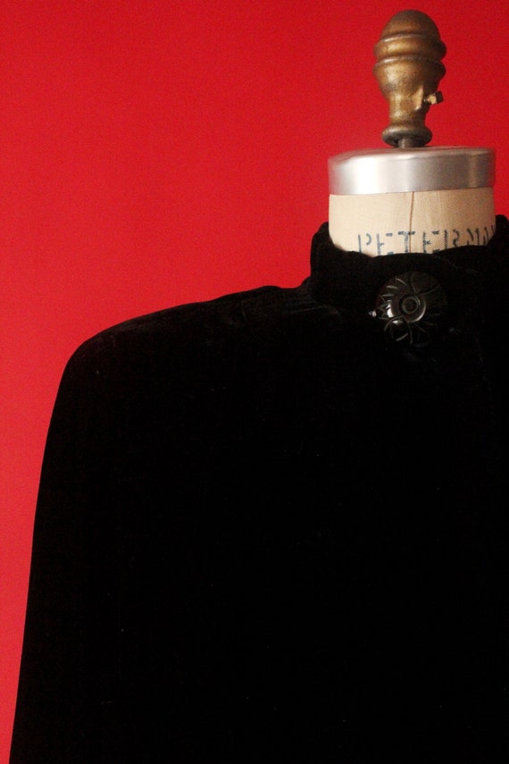 Vintage 30's Black Silk Velvet Opera Coat Evening… - image 2