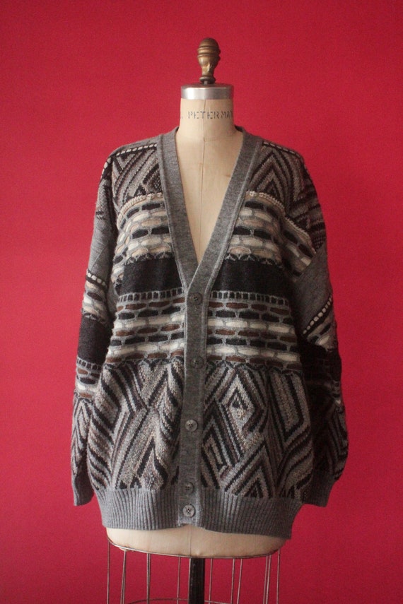 Vintage Mens Grey Charcoal Brown and Tan Abstract Knit Long