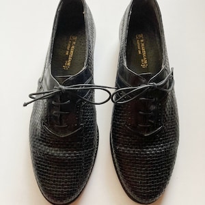 Vintage 70-/80-tals R Martegani Boutique Line svarta vävda läder Oxfords med snörning, loafers storlek 10, tillverkade i Italien bild 1