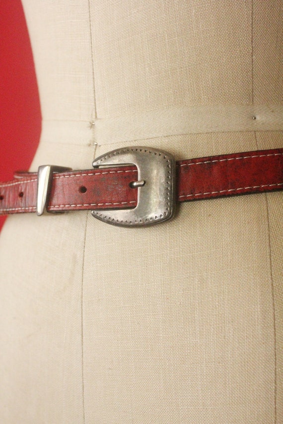 Vintage 80's Red and Black Leather Distressed Wes… - image 8