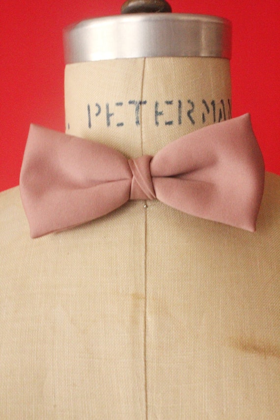 Vintage 80's Pink Mauve Bow Tie with Adjustable Ho