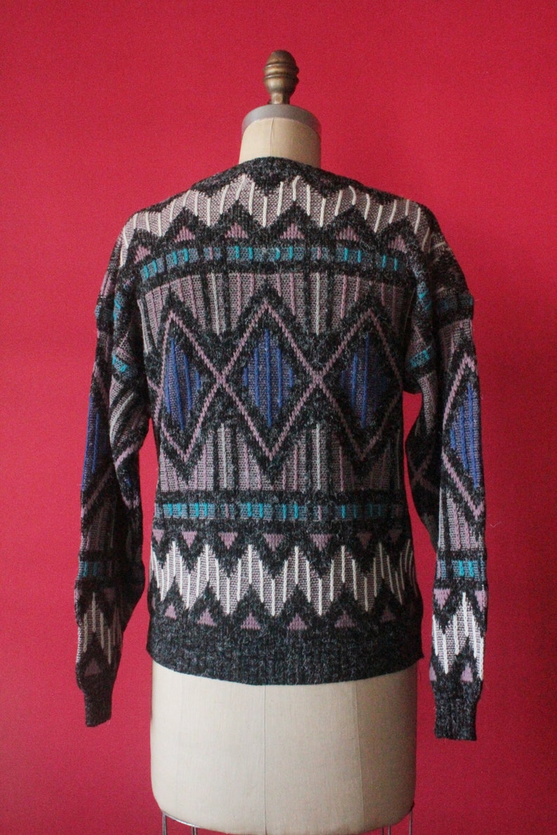 Vintage 80's Grey, Lavender, Blue, Purple, White Abstract Pattern Knit Long Sleeve Pullover Sweater by Santana Size S image 9