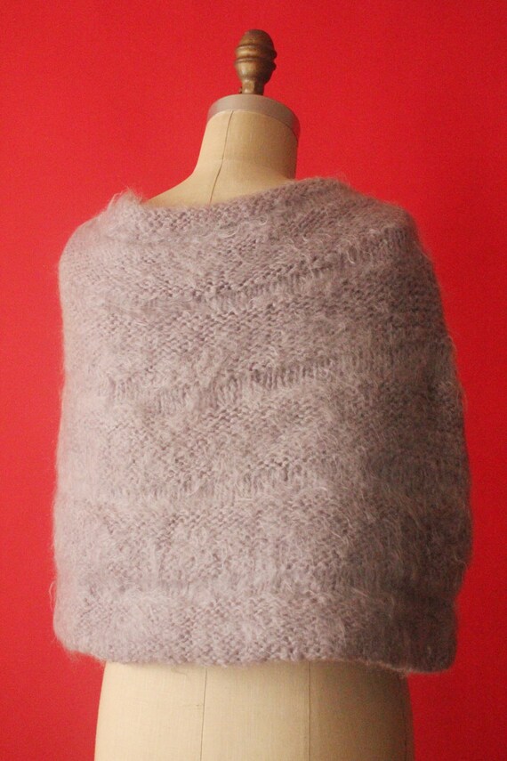 Vintage 50's Lavender Handmade Mohair Knit Shawl … - image 9