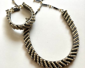 Vintage 40’s 50’s Pearl Rhinestones and Hematite Beaded Slinky Choker Necklace and Bracelet Set