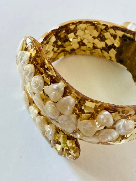 Vintage 50's Shell and Gold Confetti Lucite Brace… - image 9