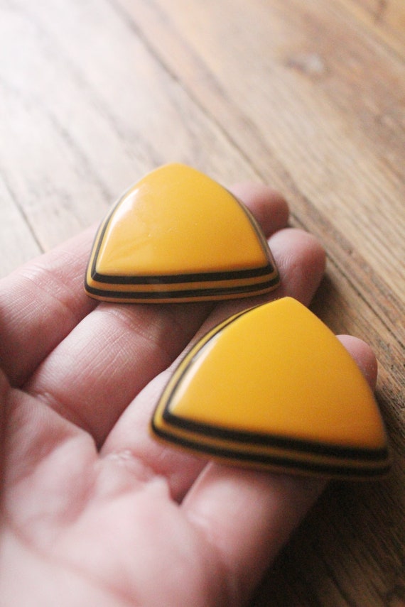 Vintage 50's Bakelite Mustard Yellow and Black St… - image 6