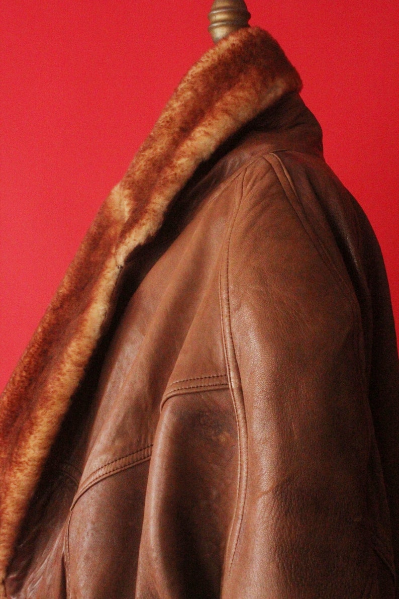 size M Vintage 80/'s Caramel Brown Leather and Shearling Fur Collar Elastic Waist Dolman Sleeve Bomber Jacket by Revi