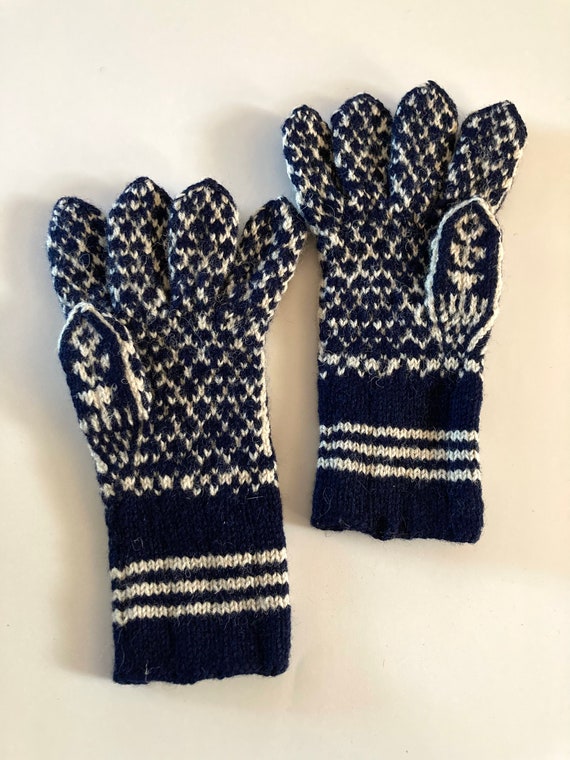 Vintage 80’s Handmade Norwegian Wool Selbu Knit G… - image 8